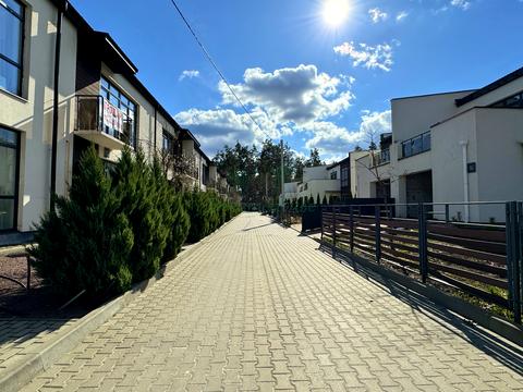 дом по адресу Лучшая ул. (Ломоносова)