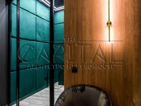 комерційна за адресою Буслівська вул., 12