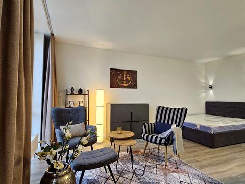 квартира за адресою Дніпровська набережна вул., 20-Б