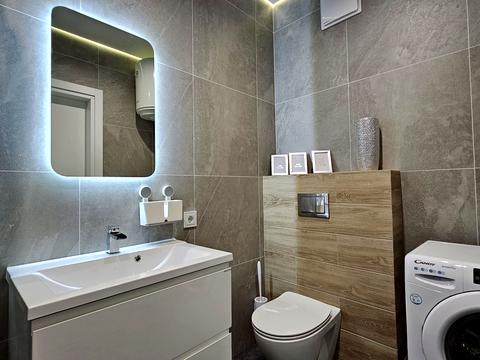 квартира за адресою Дніпровська набережна вул., 20-Б