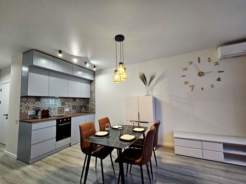 квартира за адресою Дніпровська набережна вул., 20-Б