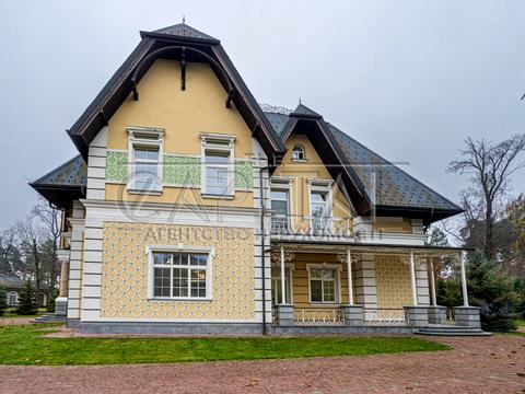 будинок за адресою Соснова вул.