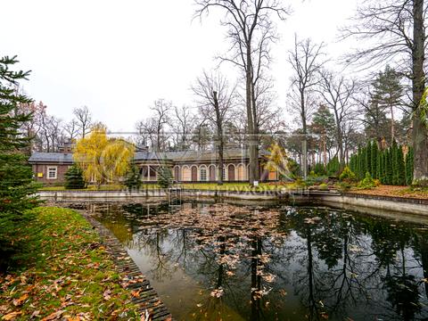 будинок за адресою Соснова вул.