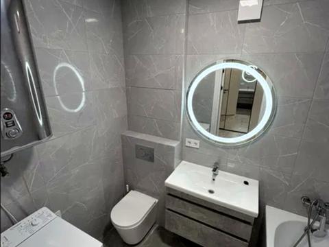 квартира за адресою Миру просп., 2