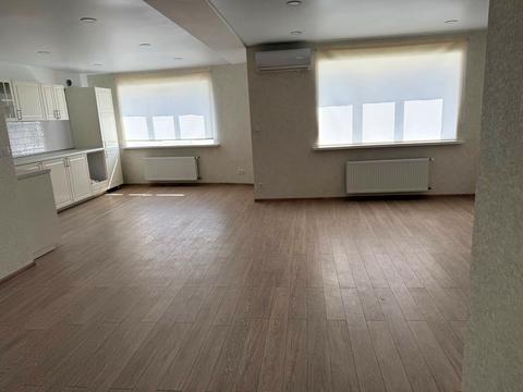 квартира за адресою Парусна вул. (Героїв Сталінграду), 1г