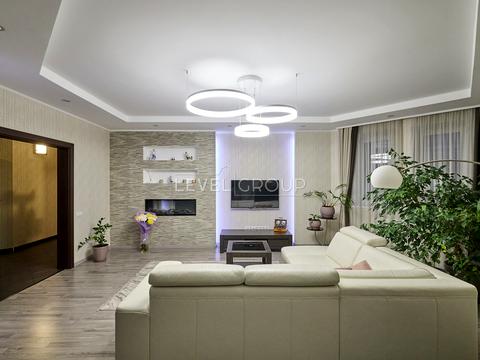 квартира по адресу Голосеевская ул., 13