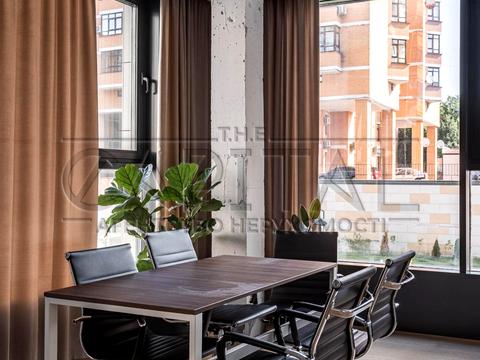 комерційна за адресою Бульварно-Кудрявська вул. (Воровського), 15