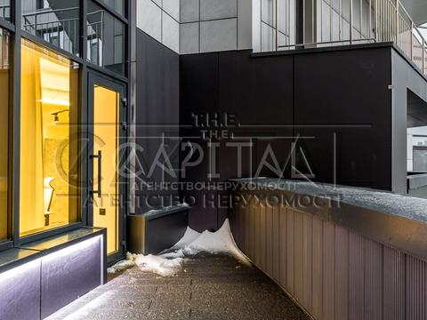 комерційна за адресою Буслівська вул., 12