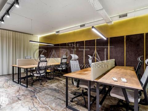 комерційна за адресою Буслівська вул., 12