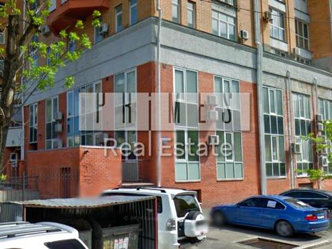 комерційна за адресою Почайнинська вул., 70