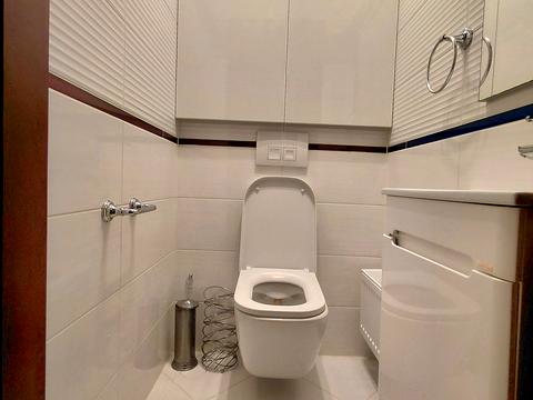 квартира за адресою Коновальця вул., 23