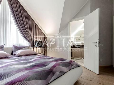 будинок за адресою Миколи Миклухи-Маклая вул. (Дежнєва)