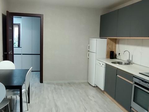 квартира по адресу Домбровського ул., 3б