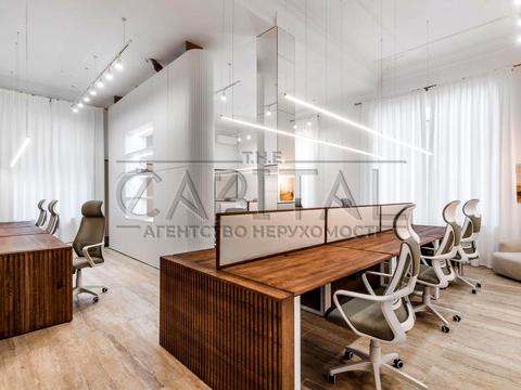 комерційна за адресою Саксаганського вул., 58