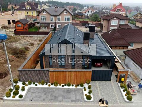 будинок за адресою Стоянська