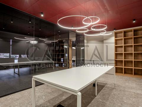 комерційна за адресою Євгена Коновальця вул. (Щорса), 36-Д