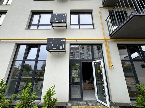 комерційна за адресою Роксоляни вул., 33