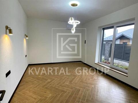 будинок за адресою смт. Ворзель, Успішна, 10