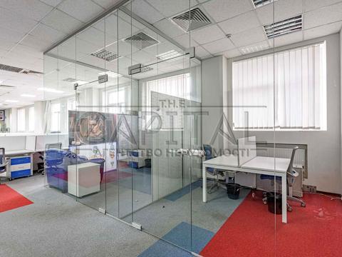 комерційна за адресою Бульварно-Кудрявська вул. (Воровського), 33-Б