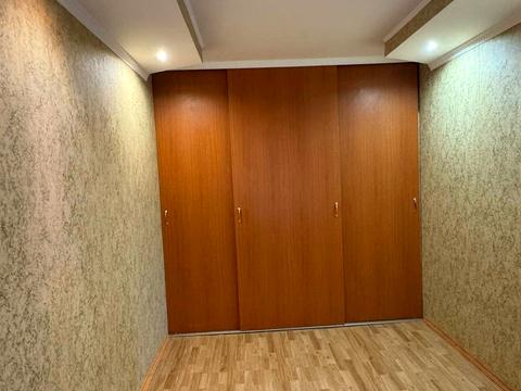 квартира по адресу Любомира Гузара просп. (Космонавта Комарова), 12