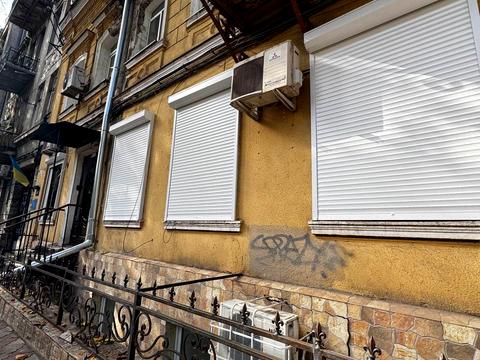 коммерческая по адресу Льва Толстого ул., 28