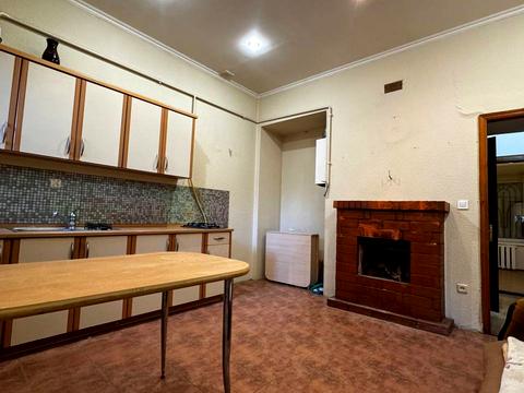 коммерческая по адресу Льва Толстого ул., 28