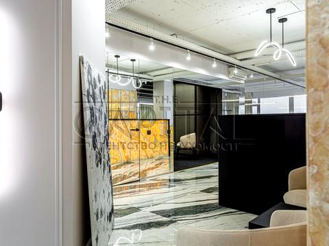 комерційна за адресою Кловський узвіз (Кловський), 7a