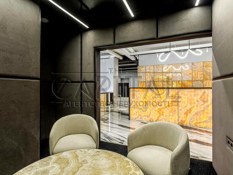 комерційна за адресою Кловський узвіз (Кловський), 7a