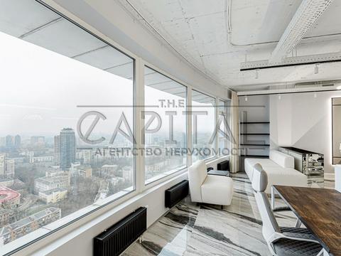 комерційна за адресою Кловський узвіз (Кловський), 7a