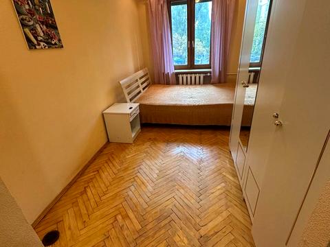 квартира за адресою Марії Приймаченко бульв. (Академіка Ліхачова), 7