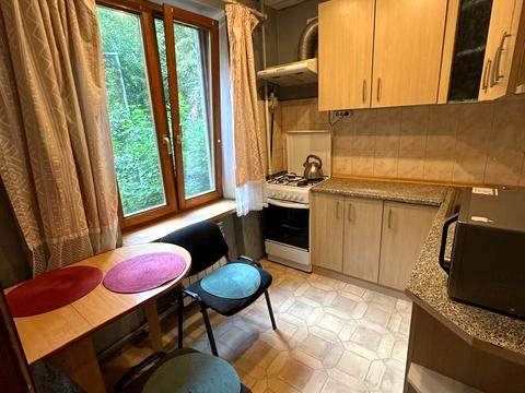 квартира за адресою Марії Приймаченко бульв. (Академіка Ліхачова), 7