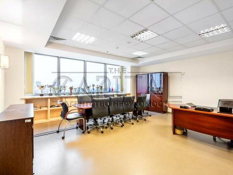 комерційна за адресою вул. Дегтярівська, 53