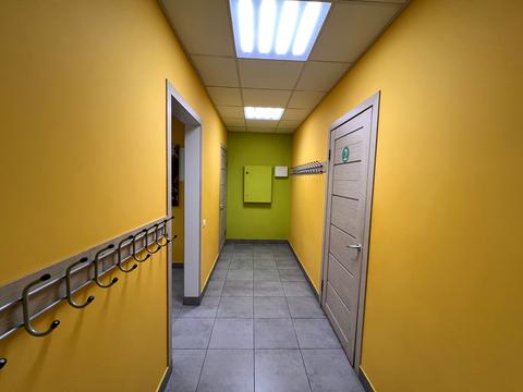 комерційна за адресою Європейського Союзу просп. (Правди), 5-Б