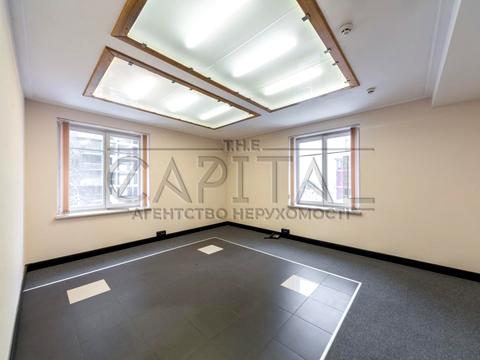 коммерческая по адресу Василия Тютюнника ул. (Анрі Барбюса), 28-Б