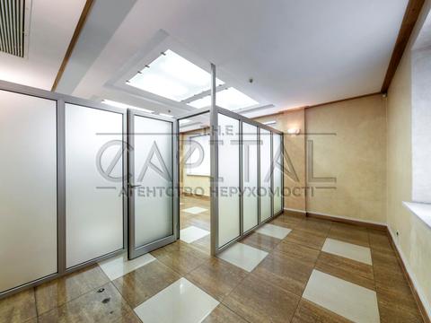 коммерческая по адресу Василия Тютюнника ул. (Анрі Барбюса), 28-Б