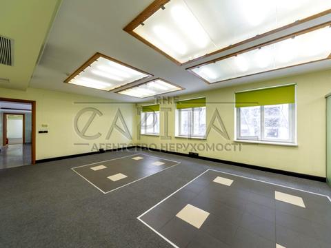 коммерческая по адресу Василия Тютюнника ул. (Анрі Барбюса), 28-Б