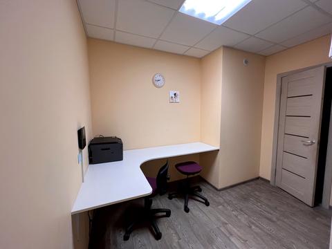 комерційна за адресою Європейського Союзу просп. (Правди), 5-Б