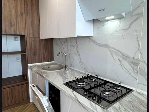 квартира по адресу Свободи ул., 12