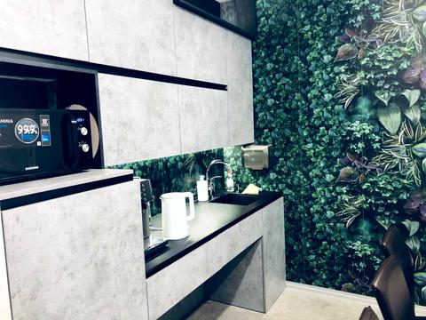 комерційна за адресою Лазаряна вул., 22