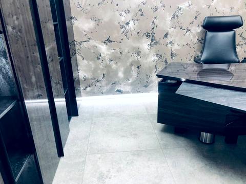 комерційна за адресою Лазаряна вул., 22