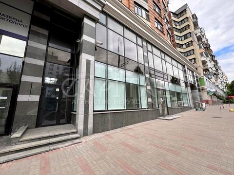 коммерческая по адресу Леси Украинки бульв., 7-Б