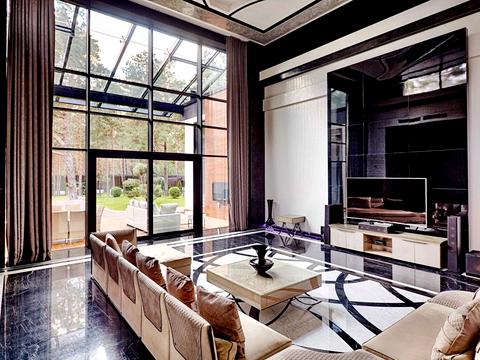 дом по адресу  ул.