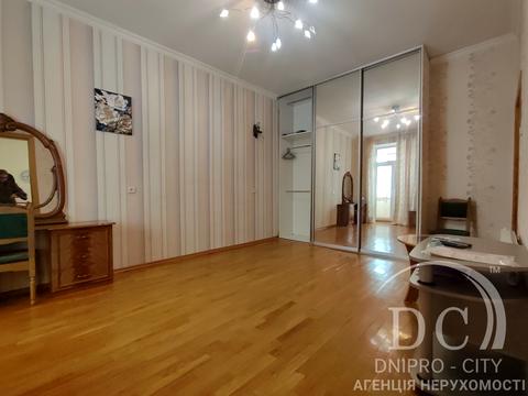 квартира за адресою Королеви Єлизавети ІІ вул. (Глинки), 18