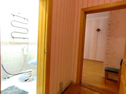 квартира за адресою Королеви Єлизавети ІІ вул. (Глинки), 18