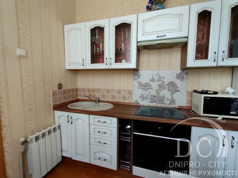 квартира за адресою Королеви Єлизавети ІІ вул. (Глинки), 18