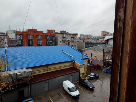 квартира за адресою Королеви Єлизавети ІІ вул. (Глинки), 18