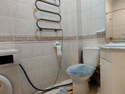 квартира за адресою Королеви Єлизавети ІІ вул. (Глинки), 18