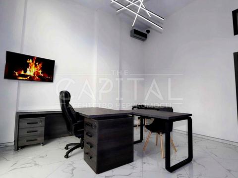 комерційна за адресою Михайла Бойчука вул. (Кіквідзе), 41