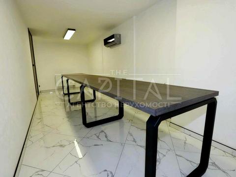 комерційна за адресою Михайла Бойчука вул. (Кіквідзе), 41