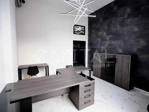 комерційна за адресою Михайла Бойчука вул. (Кіквідзе), 41